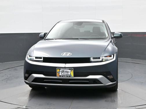 2026 Hyundai IONIQ 5 SE