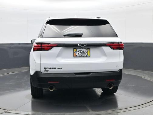 Summit White 2023 Chevrolet Traverse LT Cloth