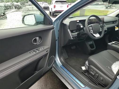 2025 Hyundai IONIQ 5 Limited