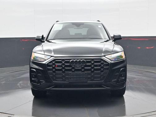 Mythos Black Metallic 2024 Audi SQ5 3.0T Premium Plus