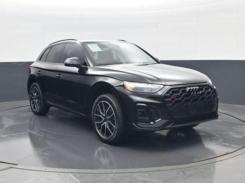 Mythos Black Metallic 2024 Audi SQ5 3.0T Premium Plus