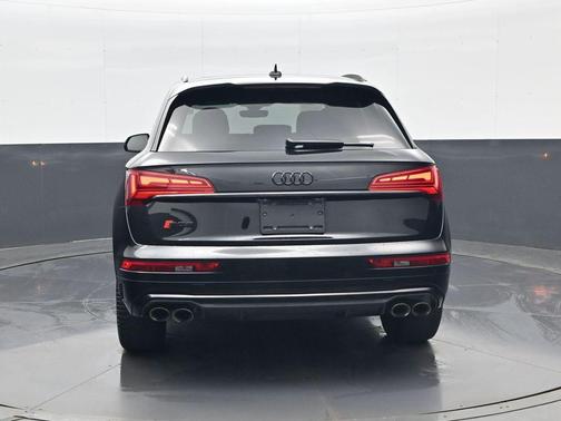 Mythos Black Metallic 2024 Audi SQ5 3.0T Premium Plus