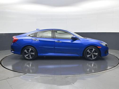 2018 Honda Civic Touring