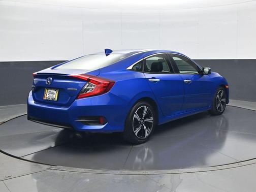 2018 Honda Civic Touring