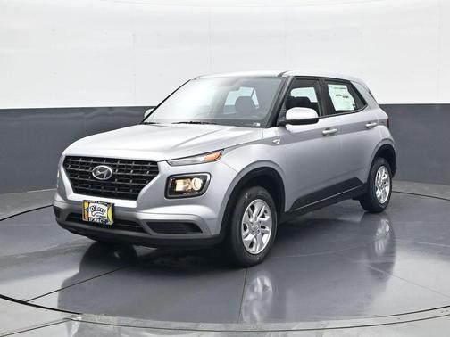 Shimmering Silver 2026 Hyundai VENUE SE