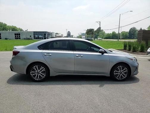 2022 Kia Forte GT-Line