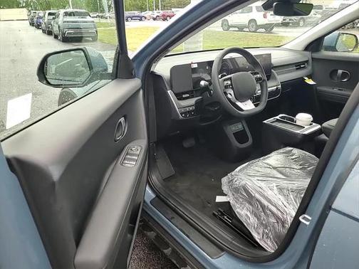 2025 Hyundai IONIQ 5 SEL