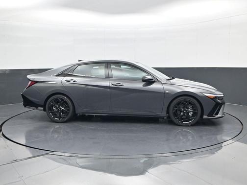 2025 Hyundai ELANTRA N Line