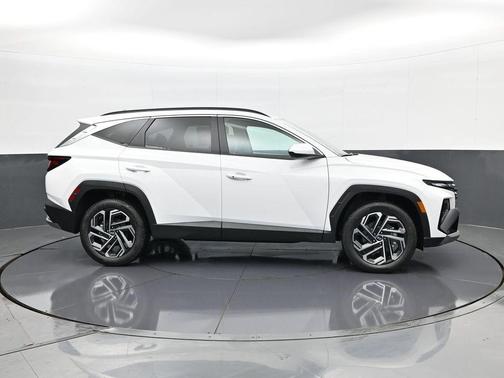 Serenity White Pearl 2026 Hyundai TUCSON SEL Plus