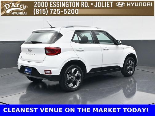 2024 Hyundai VENUE SEL