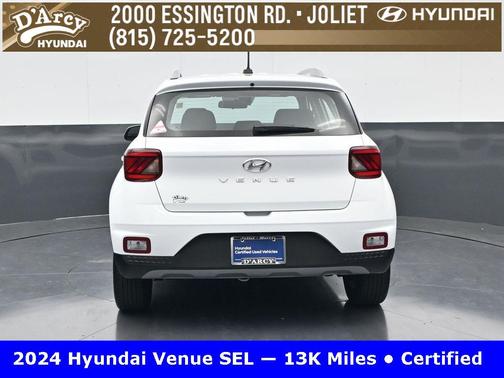 2024 Hyundai VENUE SEL