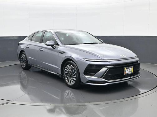 2026 Hyundai SONATA Hybrid SE