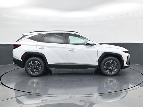 2025 Hyundai TUCSON Hybrid Blue