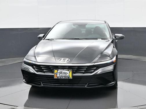 2026 Hyundai ELANTRA HEV Limited