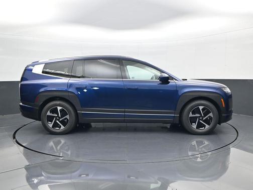 2026 Hyundai IONIQ 9 S