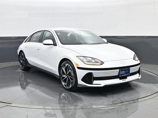 2024 Hyundai IONIQ 6 SEL