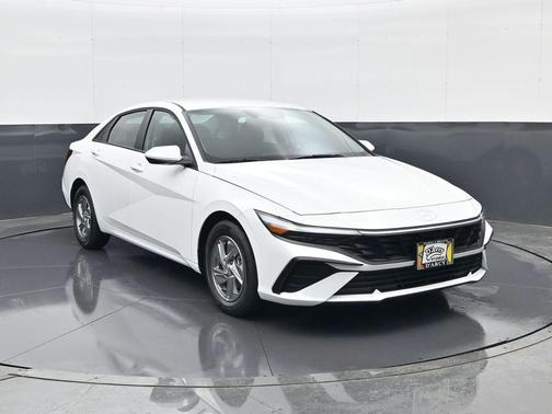 Serenity White 2026 Hyundai ELANTRA SE