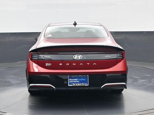 Ultimate red 2025 Hyundai SONATA SEL