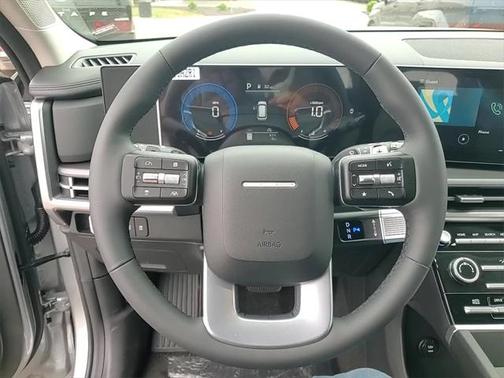 2025 Hyundai SANTA FE SE