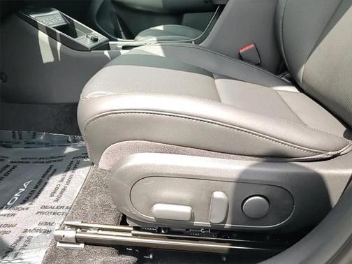 2025 Hyundai KONA Limited