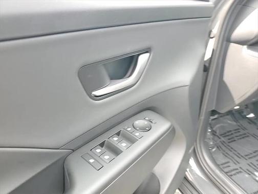 2025 Hyundai KONA Limited