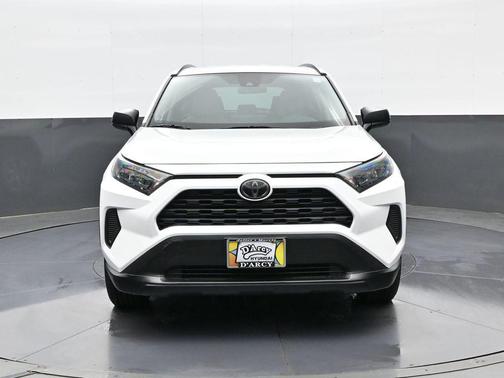 Super White 2020 Toyota RAV4 LE