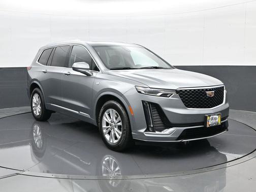 2023 Cadillac XT6 Luxury FWD
