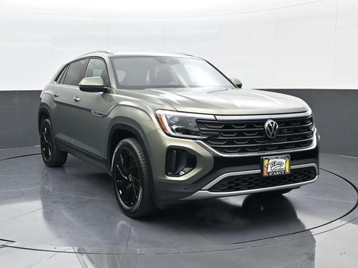 2025 Volkswagen Atlas Cross Sport 2.0T SE w/Technology 4MOTION