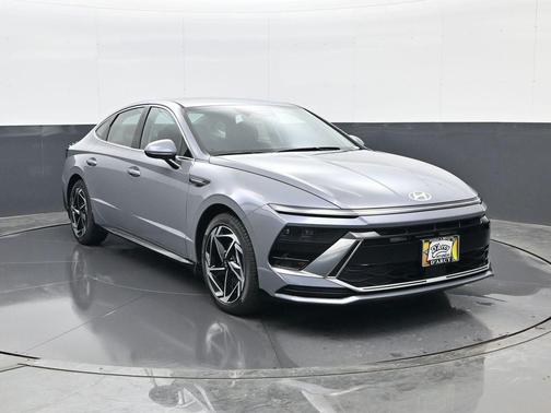 2026 Hyundai SONATA SEL