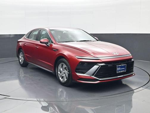 2025 Hyundai SONATA SE