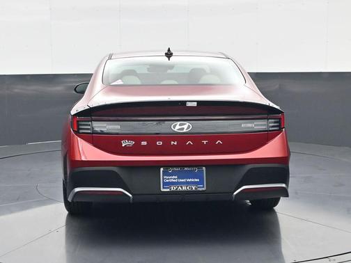 2025 Hyundai SONATA SE