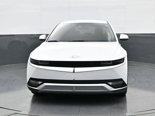 2023 Hyundai IONIQ 5 SE