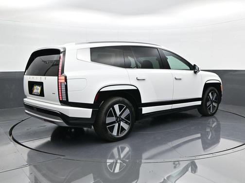 2026 Hyundai IONIQ 9 SEL