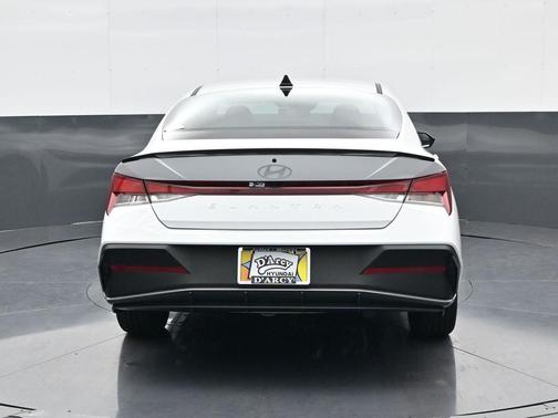 2025 Hyundai ELANTRA Sport
