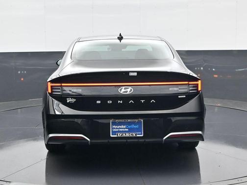 Abyss Black 2025 Hyundai SONATA Hybrid SE