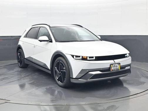 Atlas White 2026 Hyundai IONIQ 5 Limited