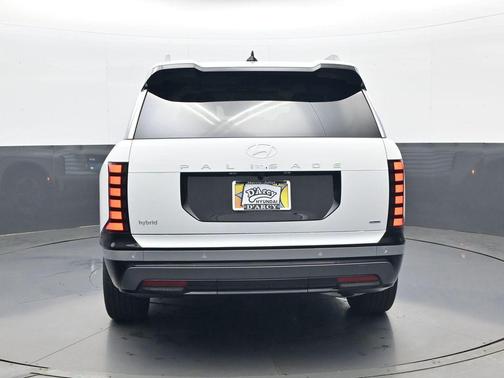 Creamy White Pearl 2026 Hyundai Palisade Hybrid Limited