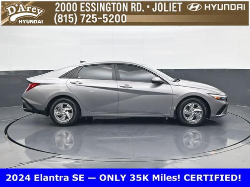 2024 Hyundai ELANTRA SE