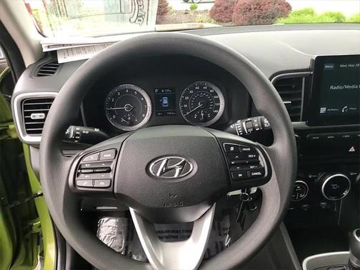 2020 Hyundai VENUE SEL