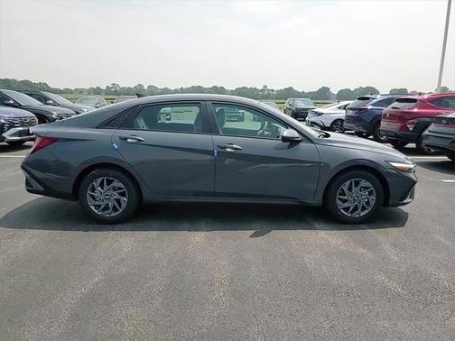 2025 Hyundai ELANTRA HEV Blue