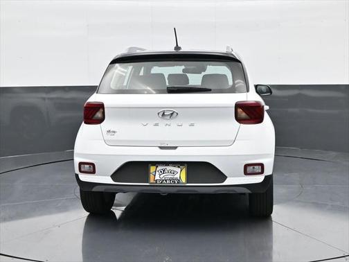 2025 Hyundai VENUE Limited