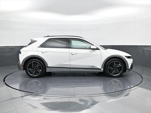 2025 Hyundai IONIQ 5 Limited