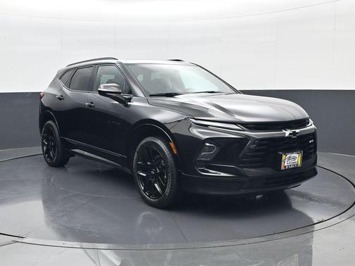 Black 2025 Chevrolet Blazer RS