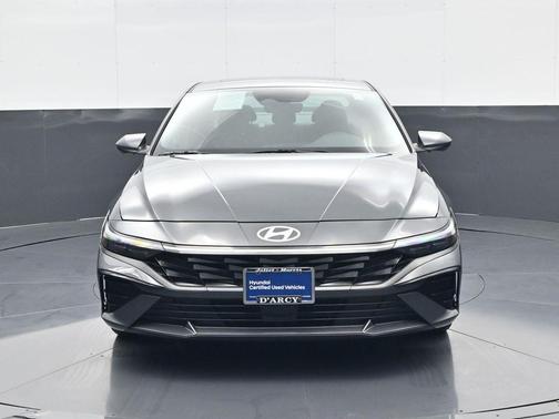 2025 Hyundai ELANTRA SEL