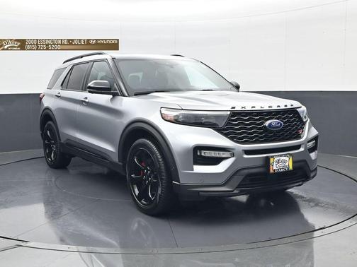 Iconic Silver Metallic 2022 Ford Explorer ST