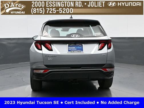 2023 Hyundai TUCSON SE
