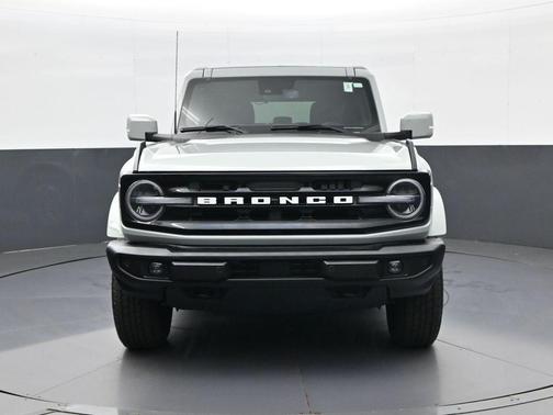 Cactus Gray 2023 Ford Bronco Outer Banks
