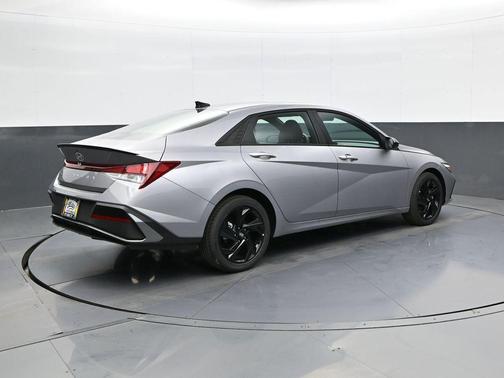 2026 Hyundai ELANTRA Sport