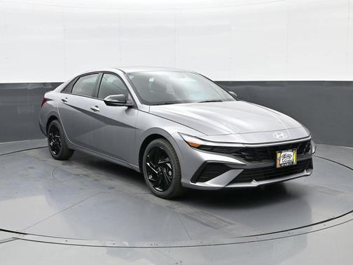 2026 Hyundai ELANTRA Sport