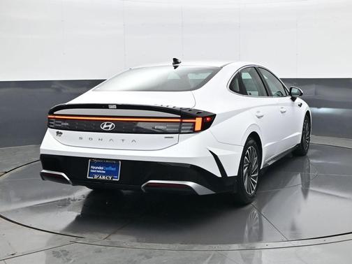 2025 Hyundai SONATA Hybrid SE